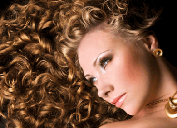 Карвинг характеризуется щадящим воздействием на волосы