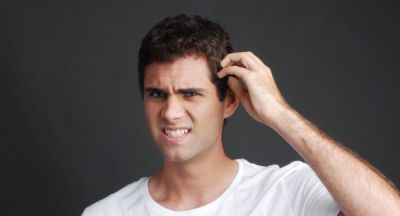 Месяц постоянного стресса - и проявляется зуд, очень редеют волосы.