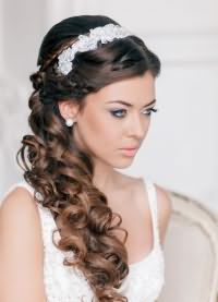 Прическа невесты на длинные волосы 4