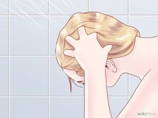 Прическа холодная волна. Шаг 1: Тщательно вымойте волосы.